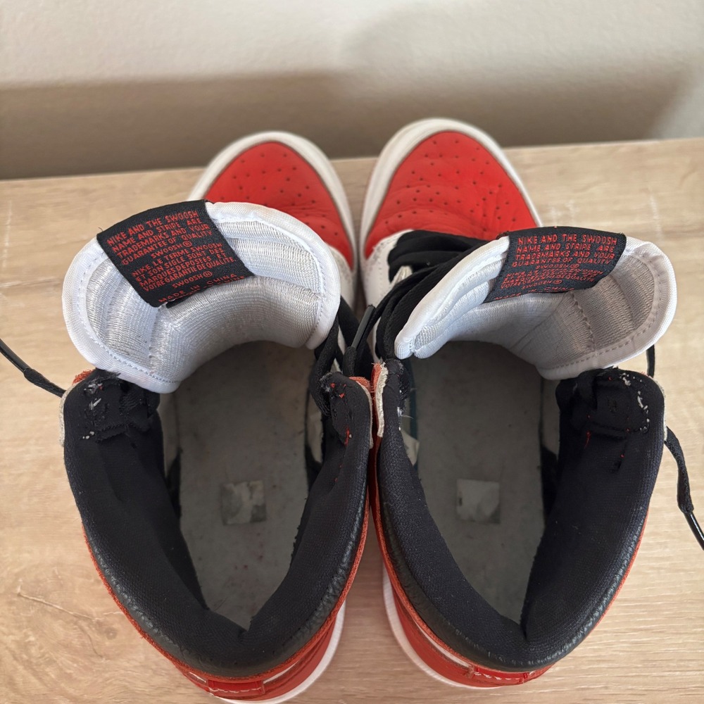 Nike Air Jordan 1 Retro High OG Heritage Red White Black 555088-161 Kids - Picture 9 of 10
